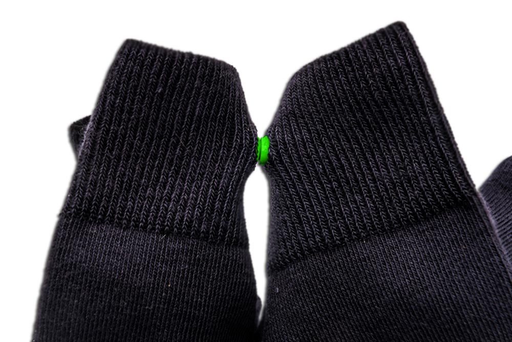 Dank Sockenkuss - Nie wieder Sockenkuss sortieren (Der auch Geschenkidee) Socken green Kuss als praktische 